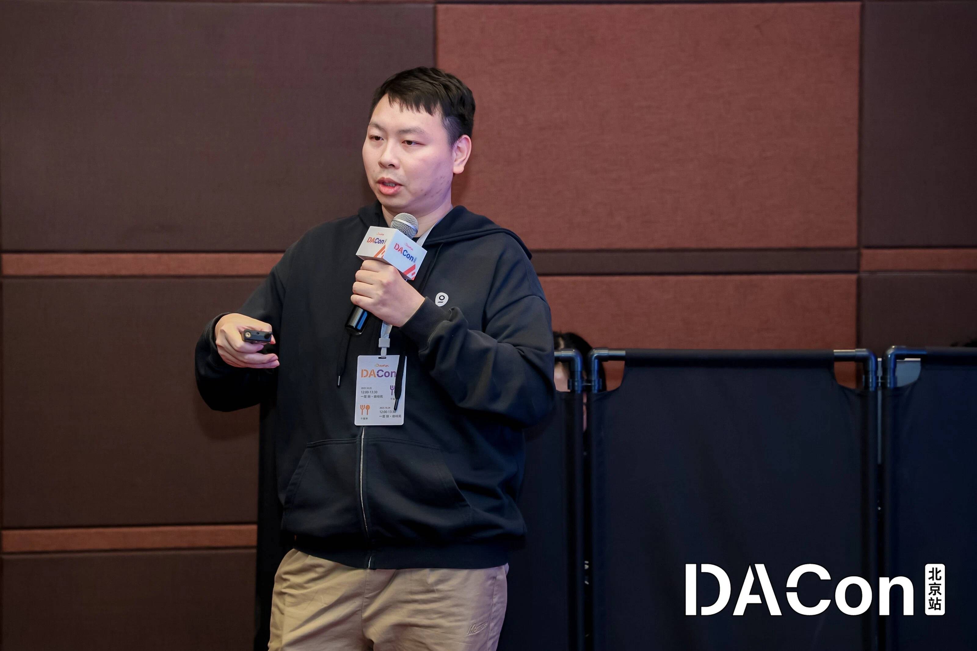 20251028-181731.jpg 20251028-181731.jpg